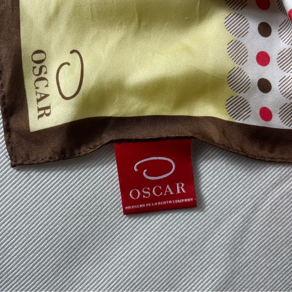 Oscar de la Renta Geometric and polkadot print Scarves & Wraps 100%Silk - Picture 5 of 13